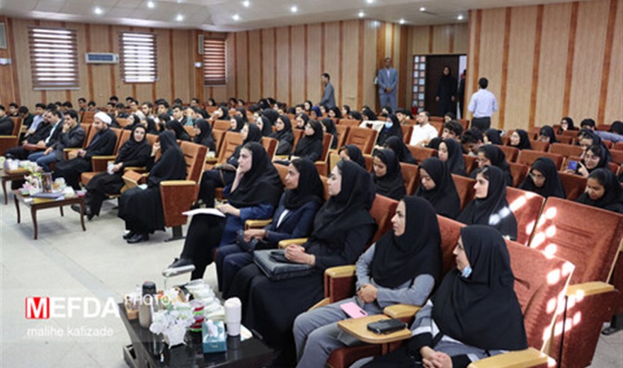 معارفه دانشجویان جدیدالورود سال 1404 دانشکده پزشکی